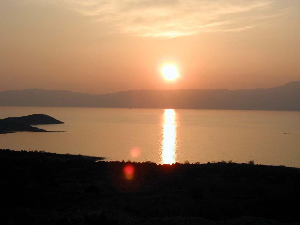 Hotel Adriatic Omišalj Eksteriør billede